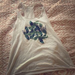 Beverly Hills Hotel tank